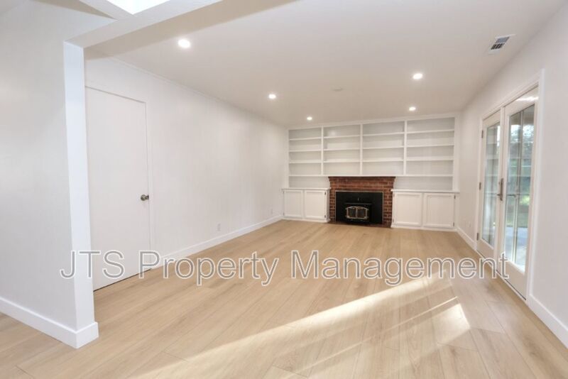 Fully Remodeled Fair Oaks Home For Rent! property image