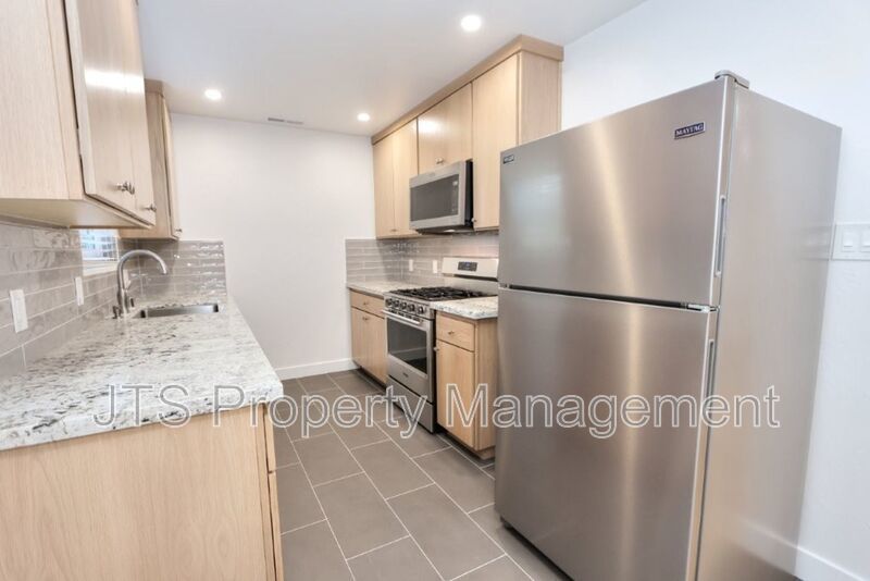 Fully Remodeled Fair Oaks Home For Rent! property image