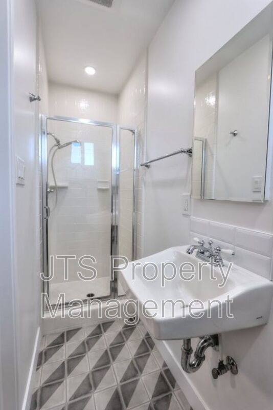Fully Remodeled Fair Oaks Home For Rent! property image