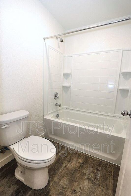 Beautiful Lincoln Home Available in May! property image