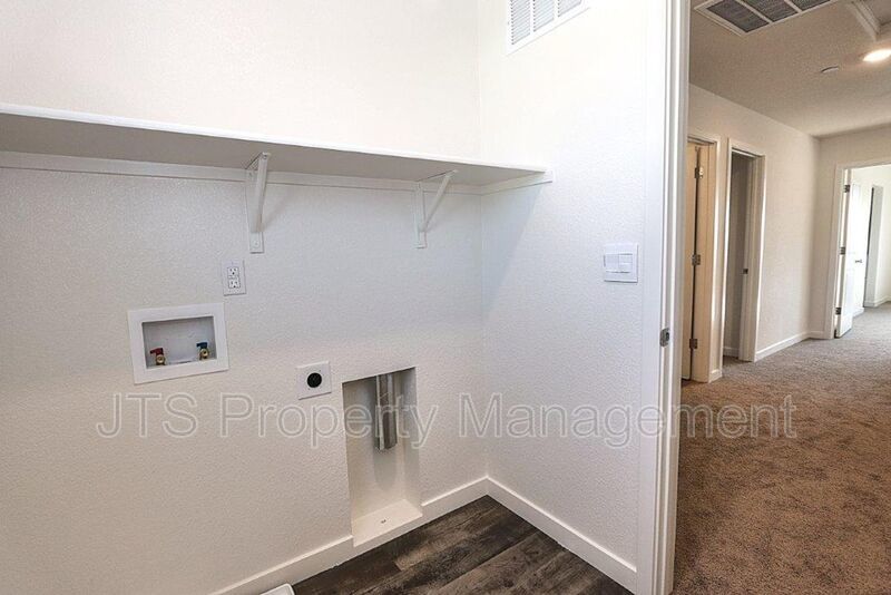 Beautiful Lincoln Home Available in May! property image