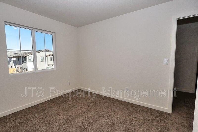 Beautiful Lincoln Home Available in May! property image