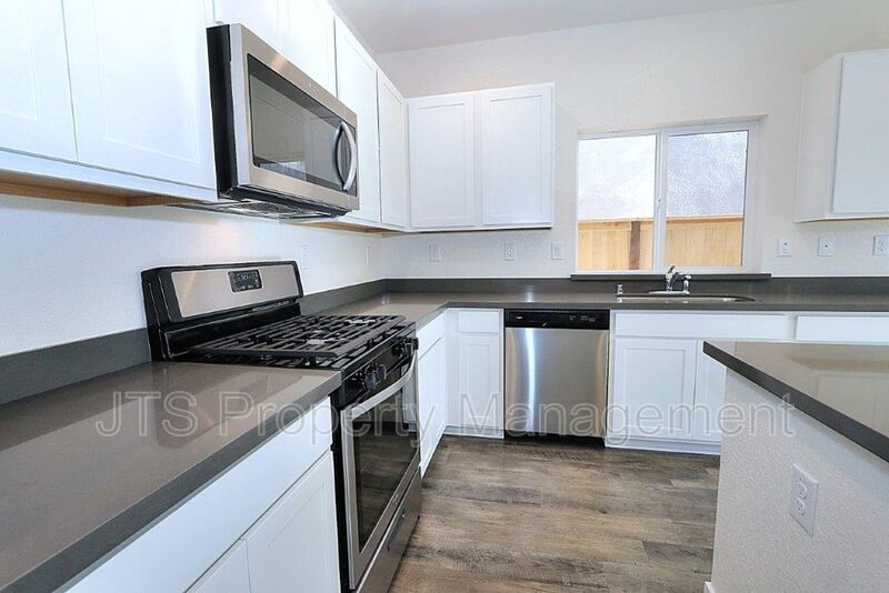 Beautiful Lincoln Home Available in May! property image