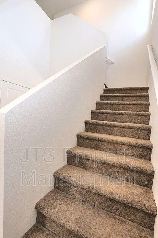 Beautiful Lincoln Home Available in May! property image