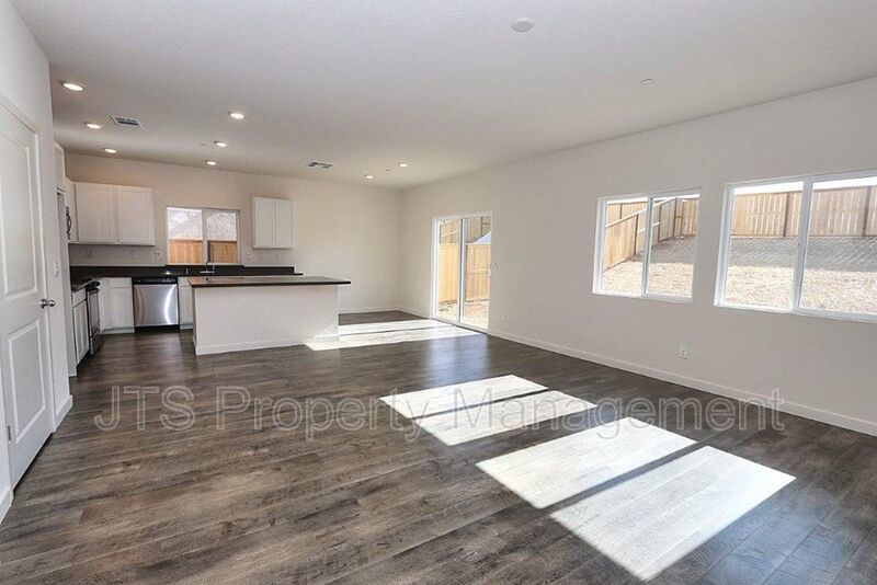 Beautiful Lincoln Home Available in May! property image