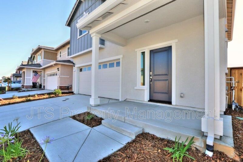 Beautiful Lincoln Home Available in May! property image