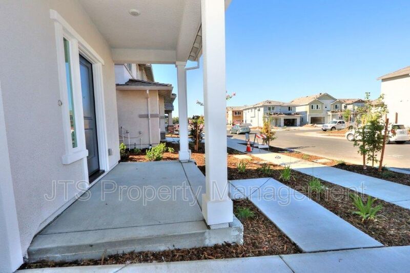 Beautiful Lincoln Home Available in May! property image