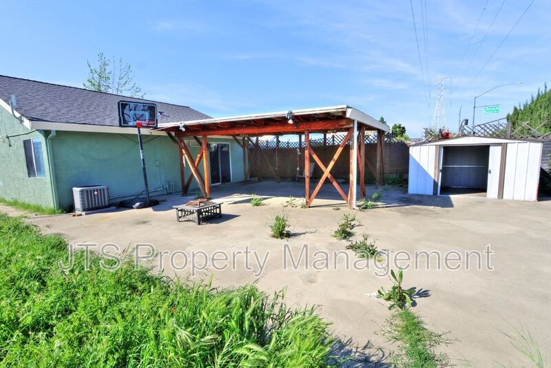 Lovely Home For Rent In Sunny Wood Coming Soon! property image