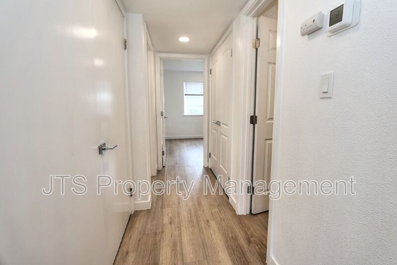Updated Downstairs Unit in Rancho! property image