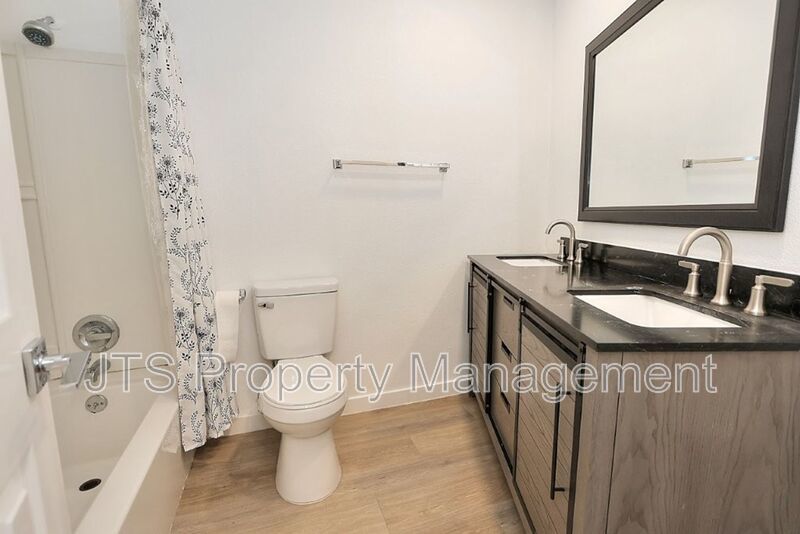 Updated Downstairs Unit in Rancho! property image