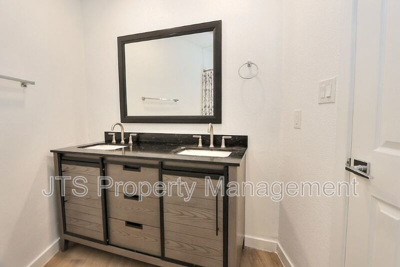 Updated Downstairs Unit in Rancho! property image