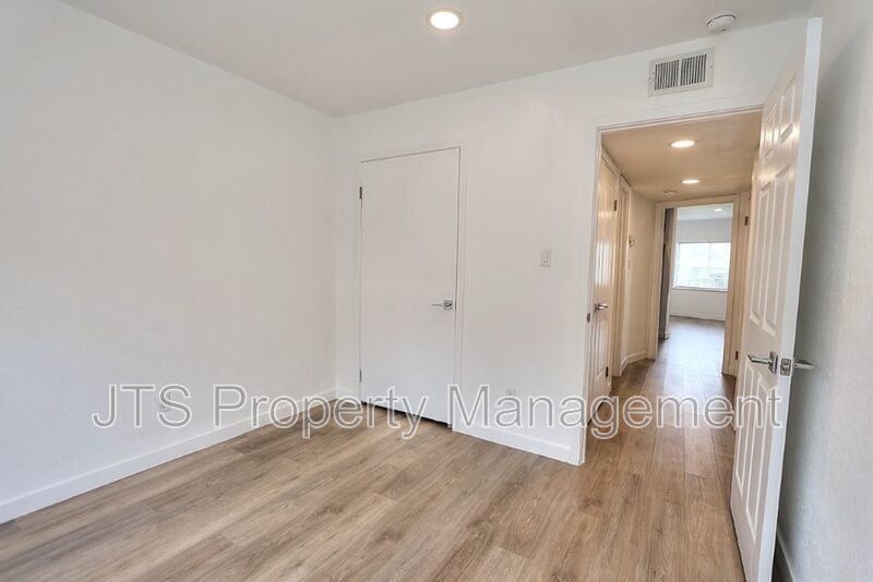 Updated Downstairs Unit in Rancho! property image
