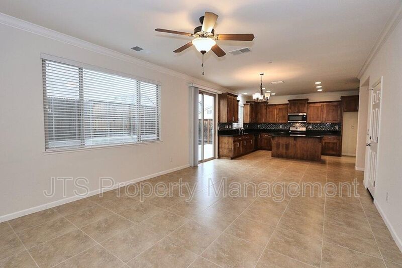 Incredible Gated Community Roseville Home! property image