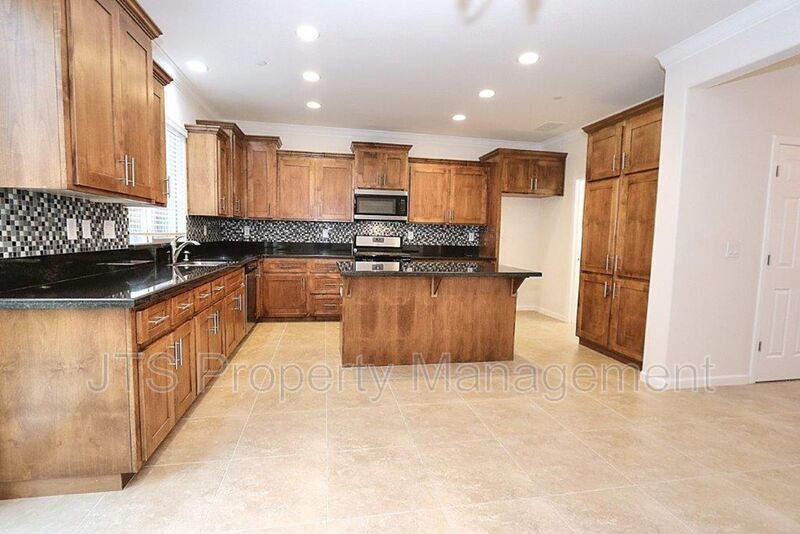 Incredible Gated Community Roseville Home! property image