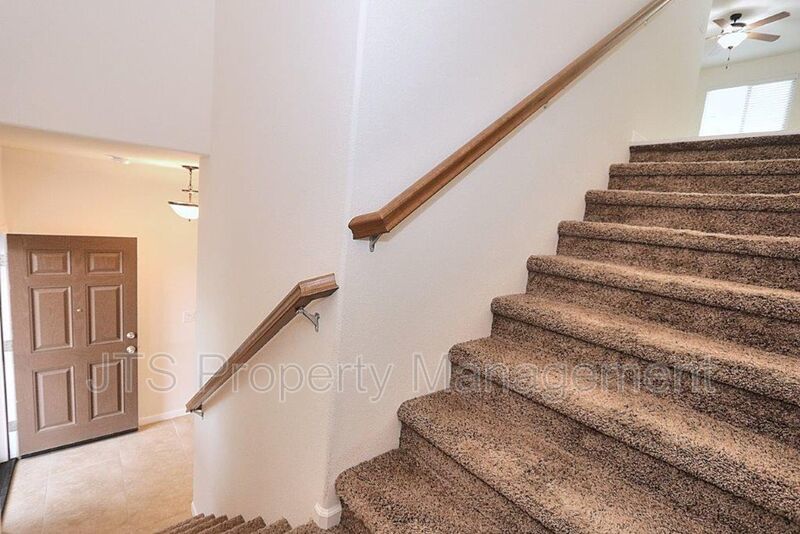 Incredible Gated Community Roseville Home! property image