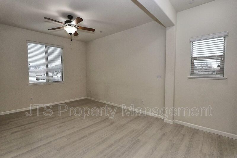 Incredible Gated Community Roseville Home! property image