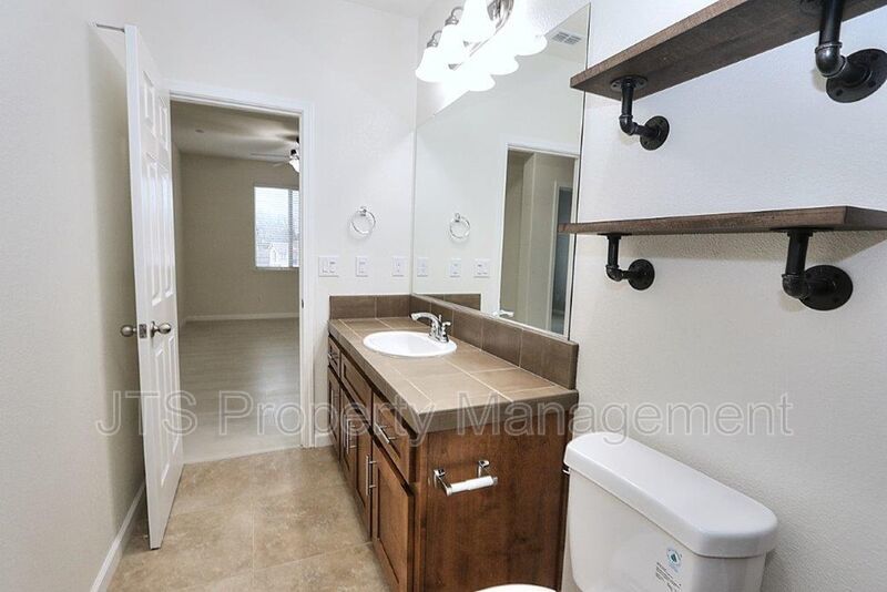 Incredible Gated Community Roseville Home! property image