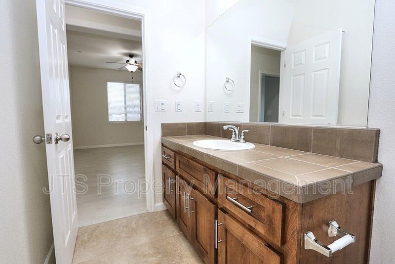 Incredible Gated Community Roseville Home! property image