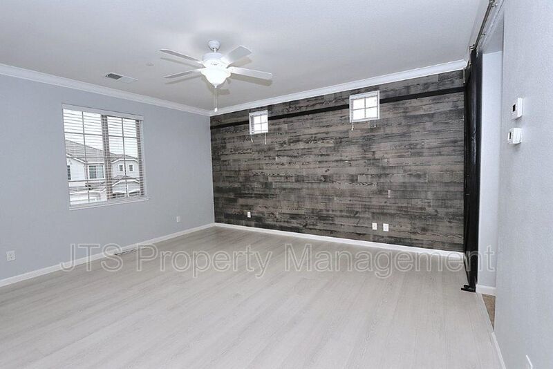 Incredible Gated Community Roseville Home! property image