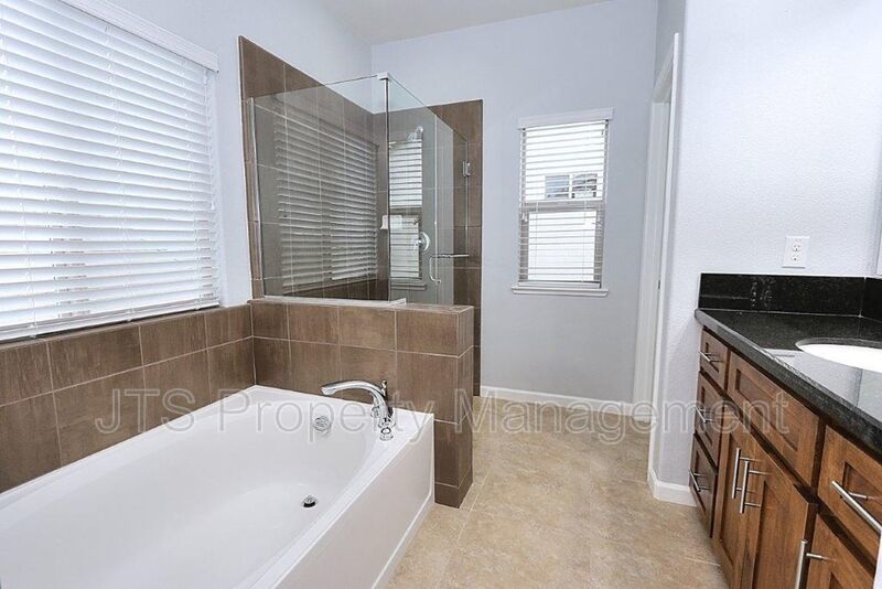 Incredible Gated Community Roseville Home! property image