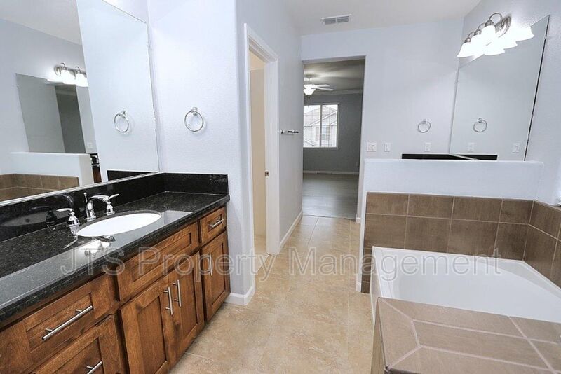 Incredible Gated Community Roseville Home! property image