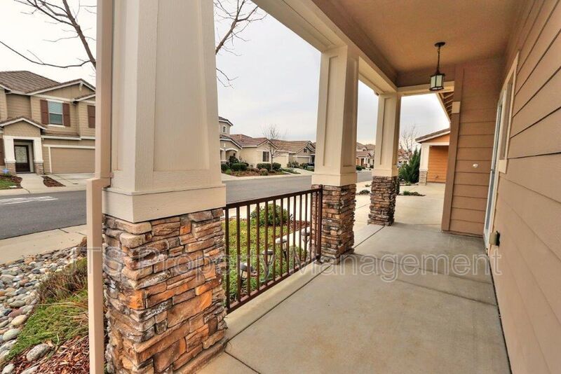 Incredible Gated Community Roseville Home! property image