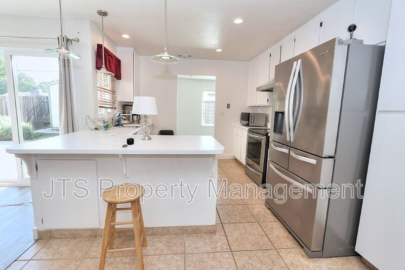 Beautiful Rocklin Home for Rent! property image
