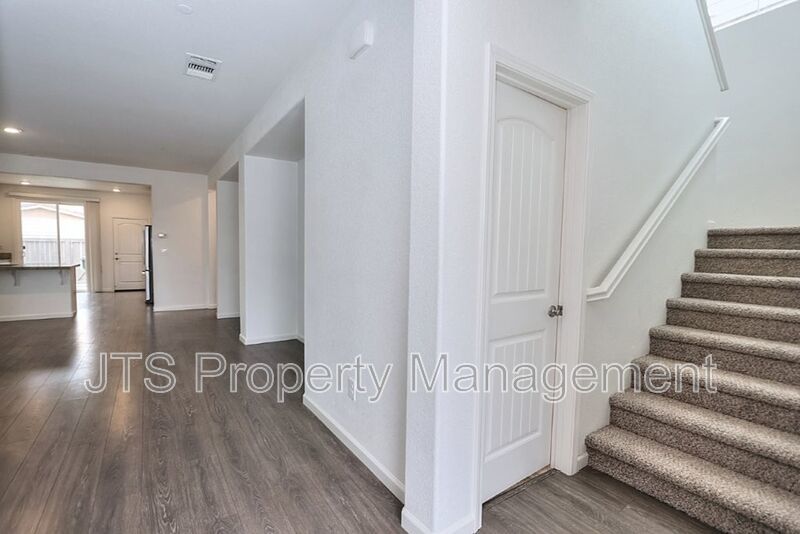 Beautiful home with TWO PRIMARY SUITES! property image
