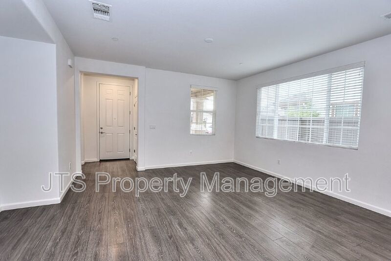 Beautiful home with TWO PRIMARY SUITES! property image