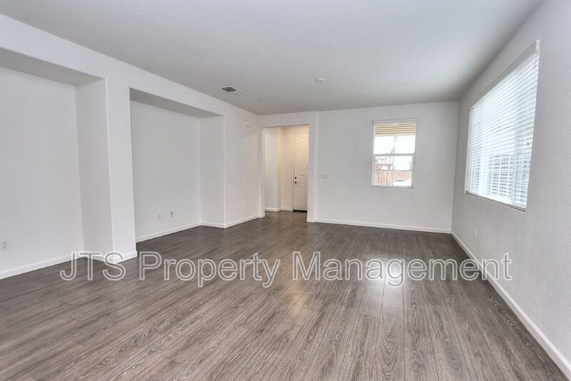 Beautiful home with TWO PRIMARY SUITES! property image