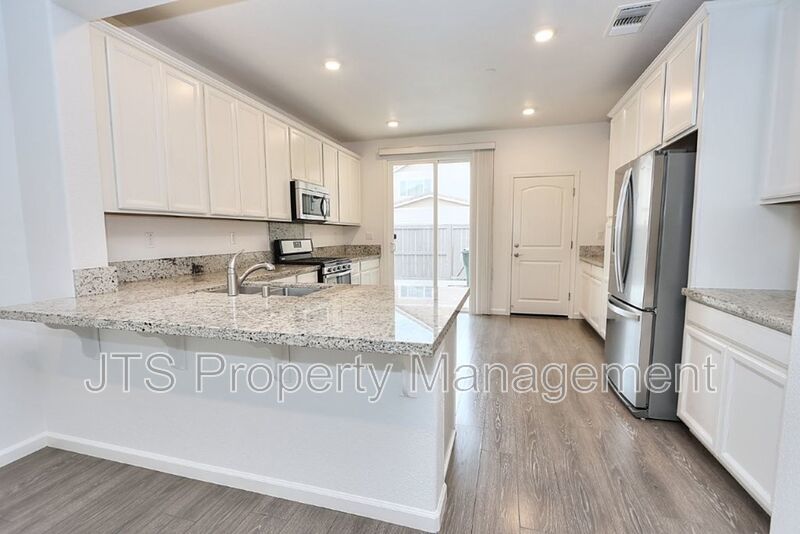 Beautiful home with TWO PRIMARY SUITES! property image