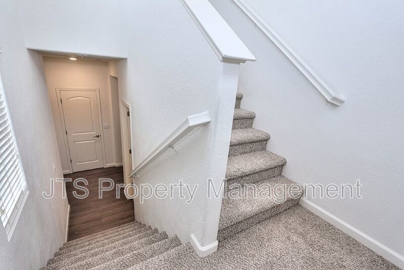 Beautiful home with TWO PRIMARY SUITES! property image