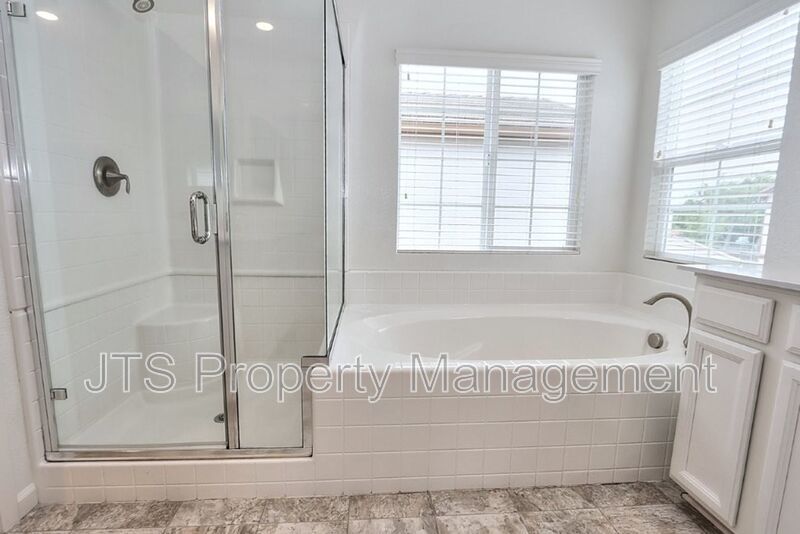 Beautiful home with TWO PRIMARY SUITES! property image