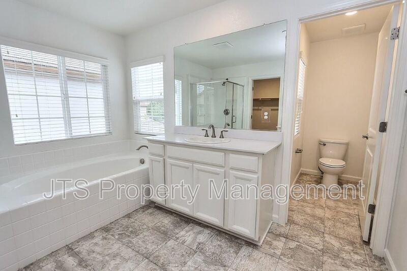 Beautiful home with TWO PRIMARY SUITES! property image
