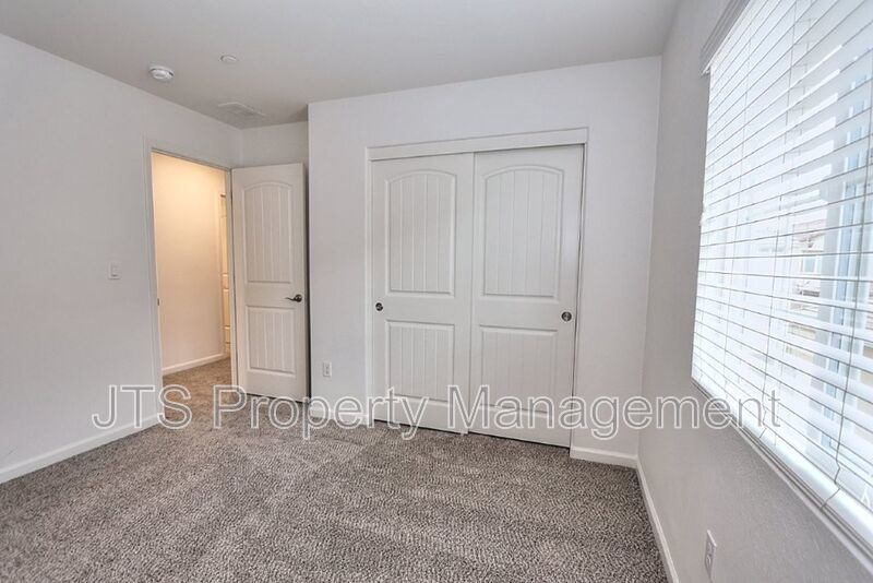Beautiful home with TWO PRIMARY SUITES! property image