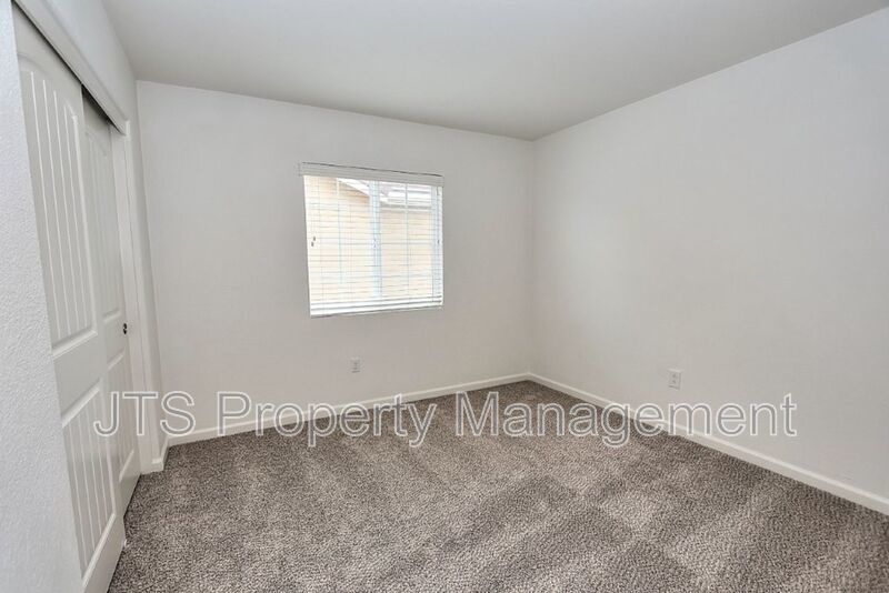 Beautiful home with TWO PRIMARY SUITES! property image