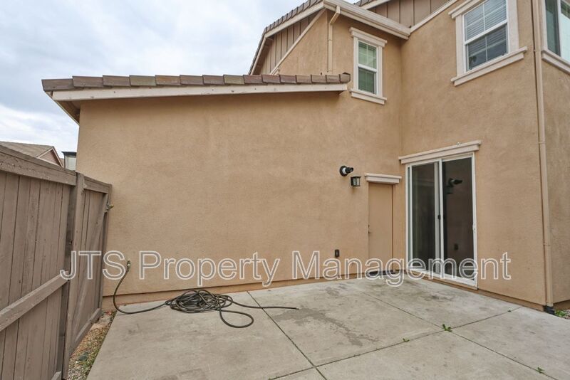 Beautiful home with TWO PRIMARY SUITES! property image