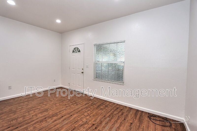 Midtown Flat for Rent! property image