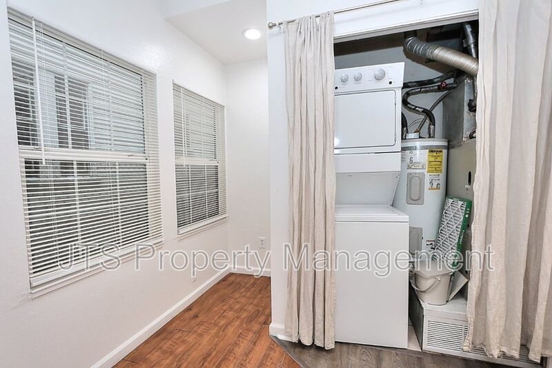 Midtown Flat for Rent! property image