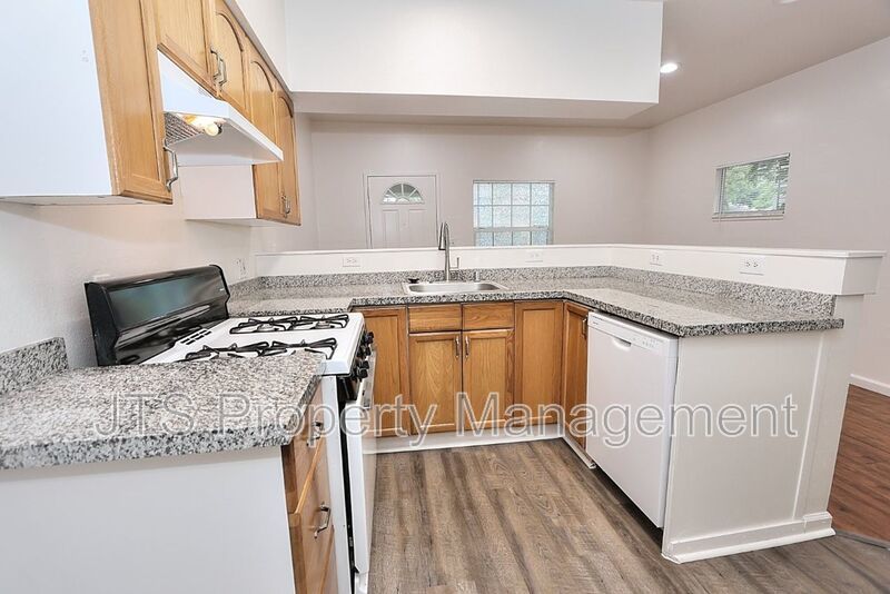 Midtown Flat for Rent! property image