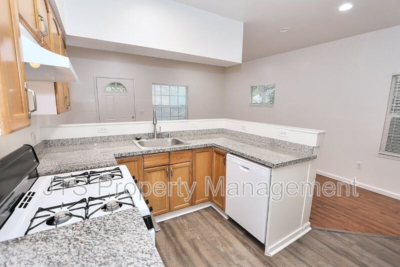 Midtown Flat for Rent! property image