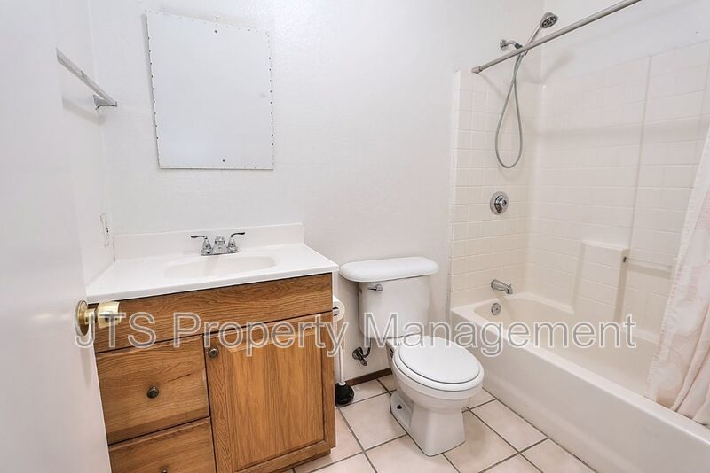 Midtown Flat for Rent! property image