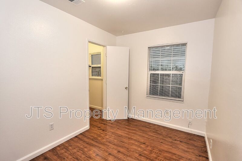 Midtown Flat for Rent! property image