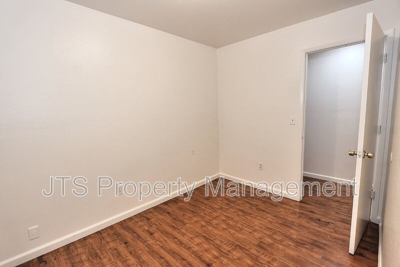 Midtown Flat for Rent! property image