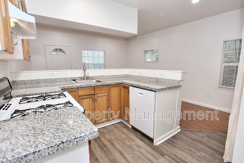 Midtown Flat for Rent! property image