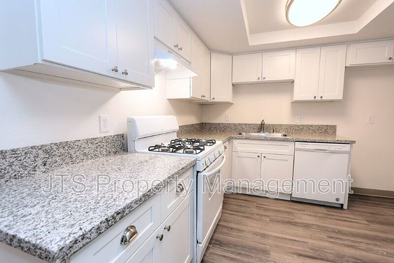 Newly Remolded Duplex for Rent! property image