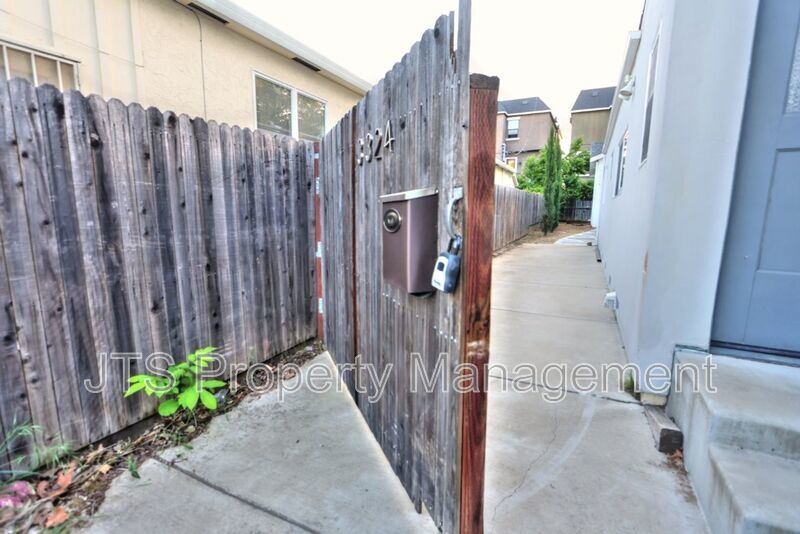 Adorable 1 Bed 1 Bath ADU in Curtis Park! property image
