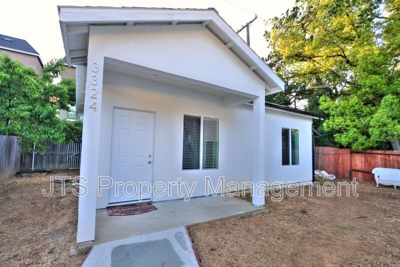 Adorable 1 Bed 1 Bath ADU in Curtis Park! property image