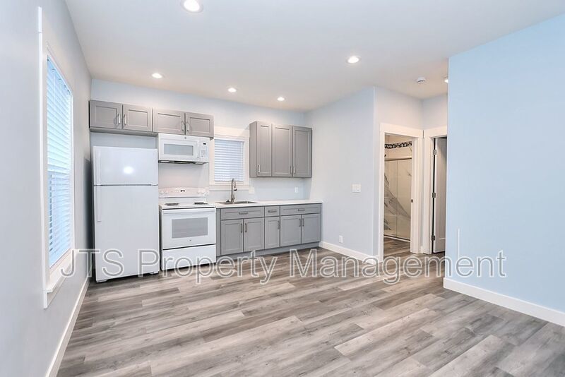 Adorable 1 Bed 1 Bath ADU in Curtis Park! property image