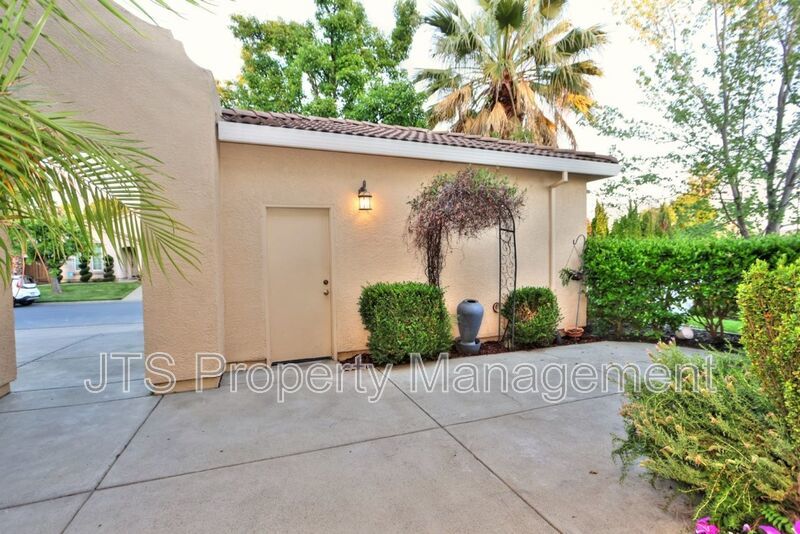 For Sale!  Gated West Roseville Home! property image